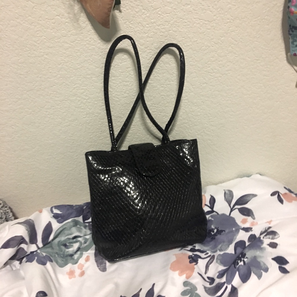 Faux alligator skin purse black